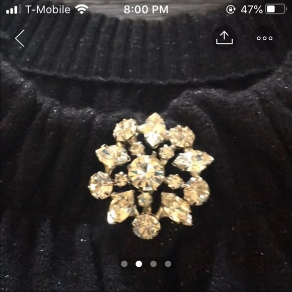 Jennifer Lopez Black Cardigan with Brooch - Picture 3 of 6